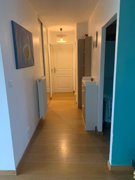 Maison Individuelle, Campagne, 3 Chambres, Baignoire Balneo 2 Places Genech Extérieur photo